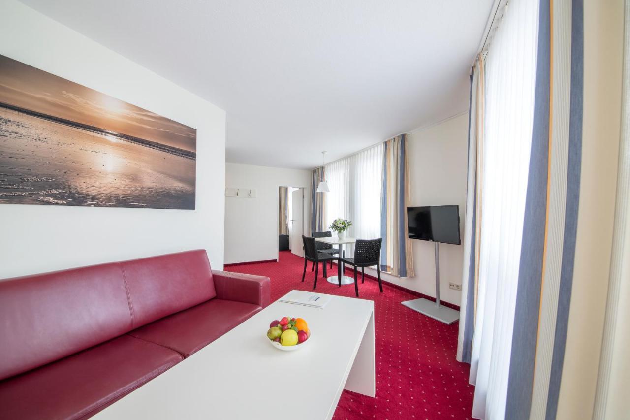 Michels Strandhotel Germania ノルダーナイ エクステリア 写真