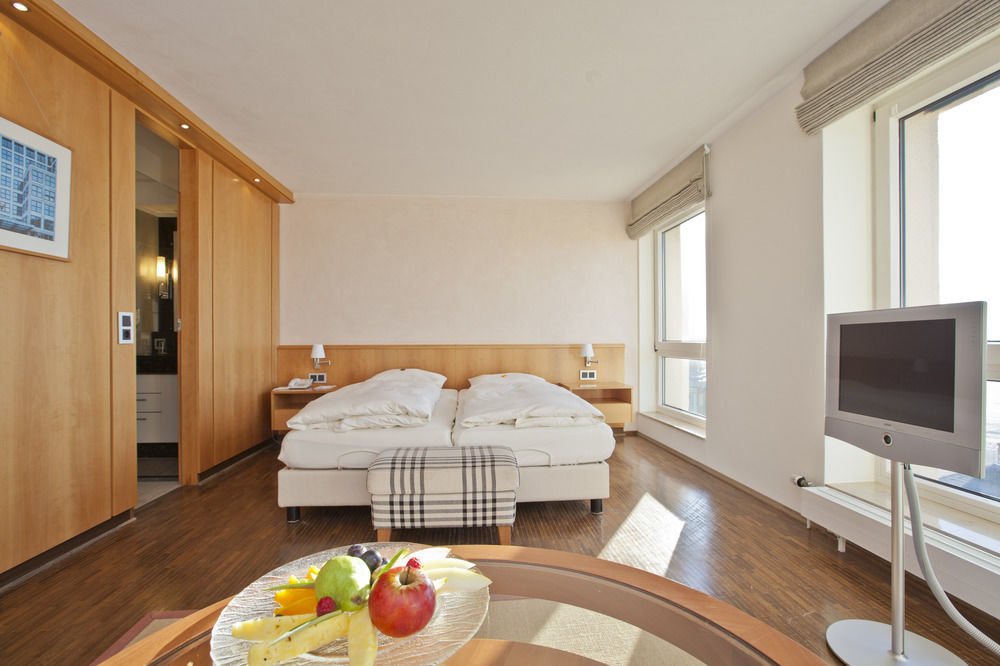 Michels Strandhotel Germania ノルダーナイ エクステリア 写真