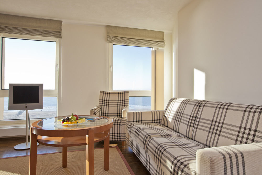 Michels Strandhotel Germania ノルダーナイ エクステリア 写真