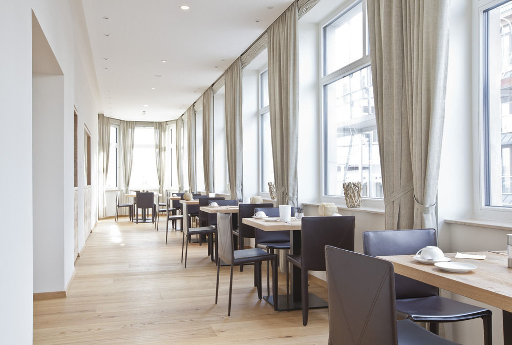Michels Strandhotel Germania ノルダーナイ エクステリア 写真